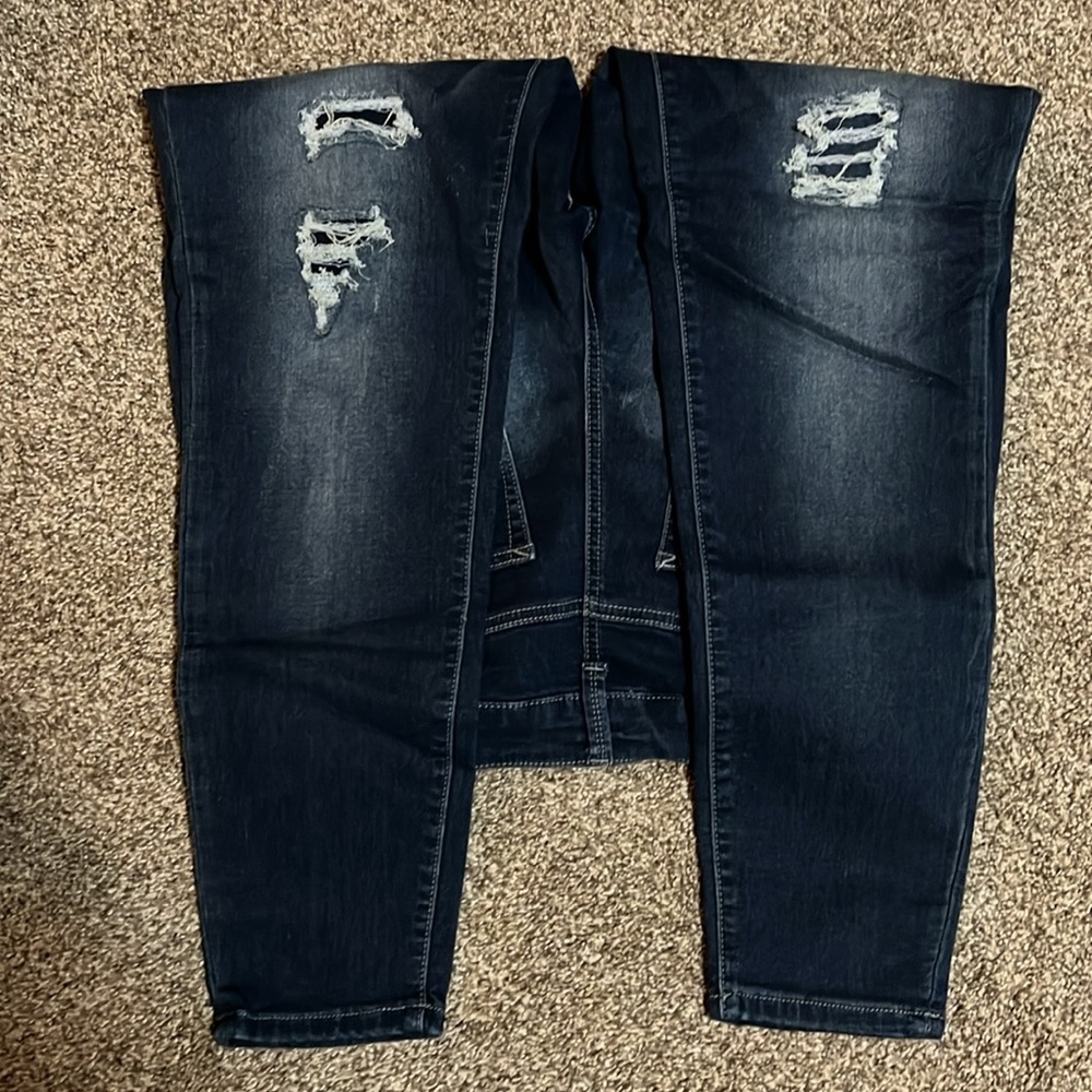 Maurice’s High Rise jeggings - Picture 3 of 5